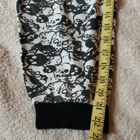 George Kids Skull Print Pajama Set - Black and White - Picture 10 of 12